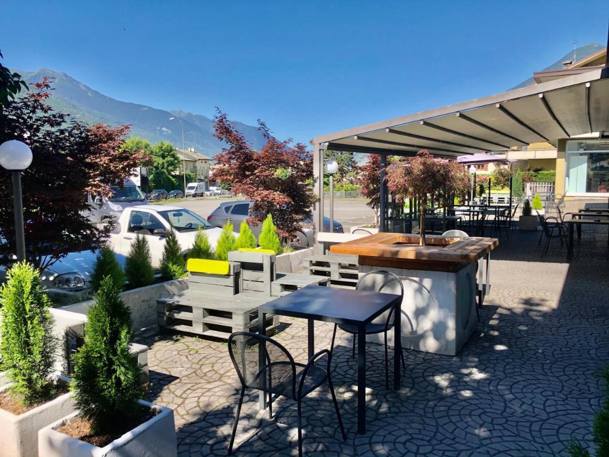 Hotel Del Boschetto Poggiridenti Eksteriør billede