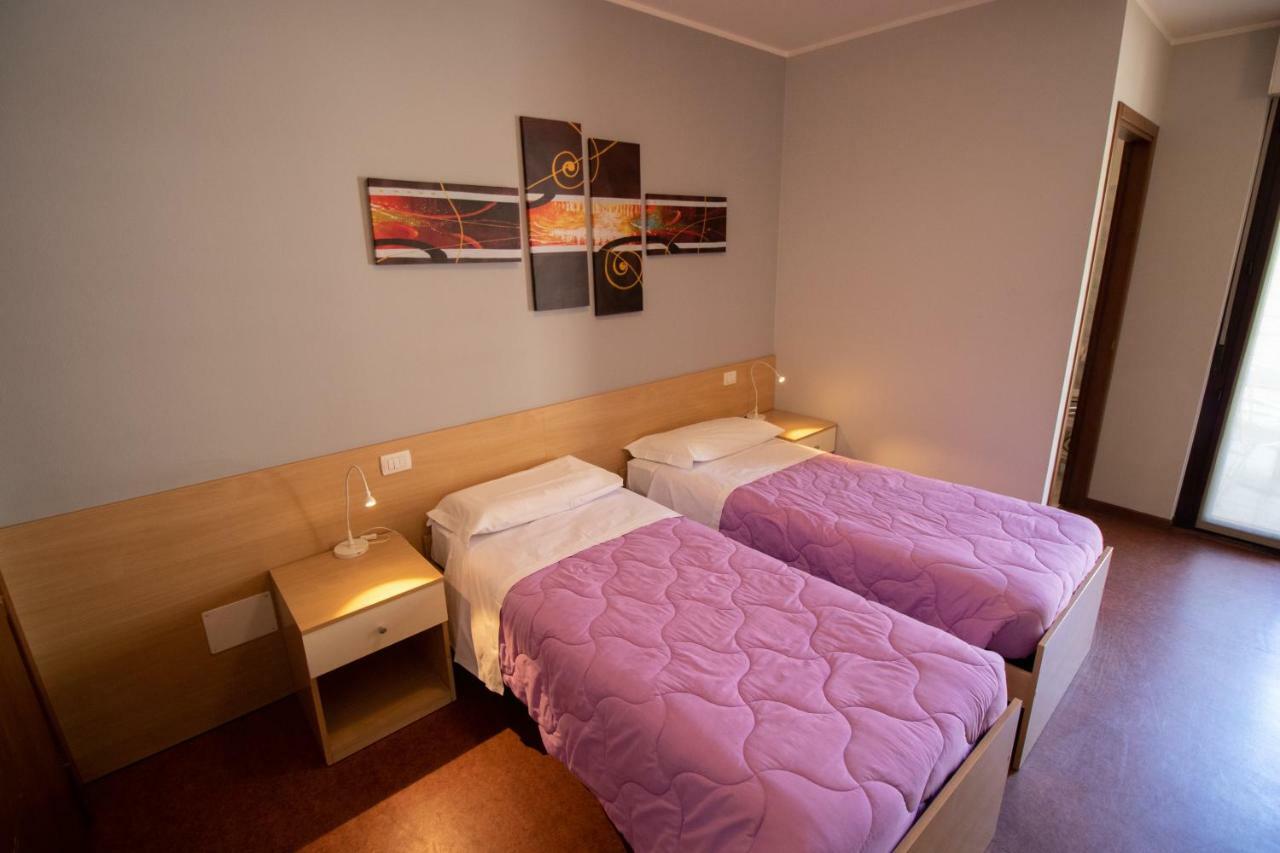 Hotel Del Boschetto Poggiridenti Eksteriør billede
