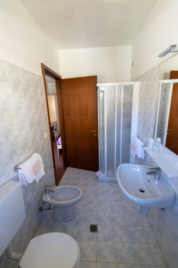 Hotel Del Boschetto Poggiridenti Eksteriør billede