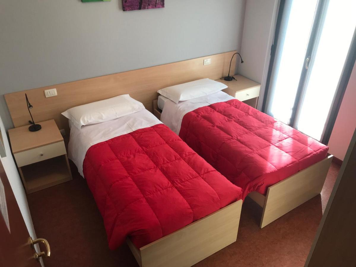 Hotel Del Boschetto Poggiridenti Eksteriør billede
